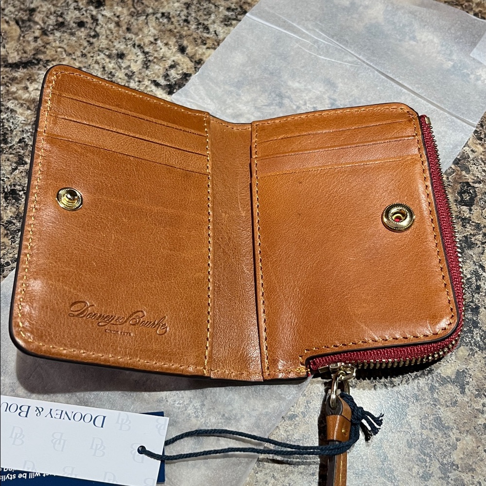Dooney & Bourke Florentine Zip Credit Card Wallet 12 - Picture 6 of 8